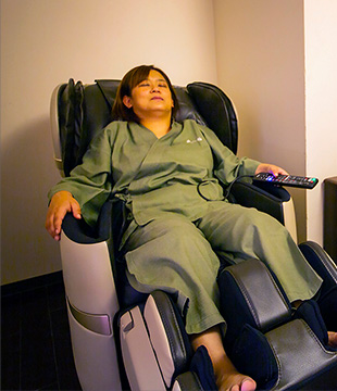 無料マッサージチェア